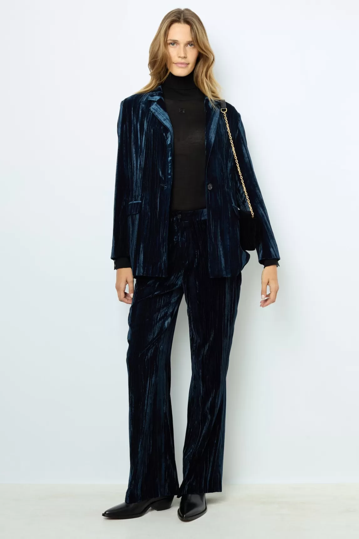 Discount Gerard Darel Hammered velvet jacket - MALVYNN Marine