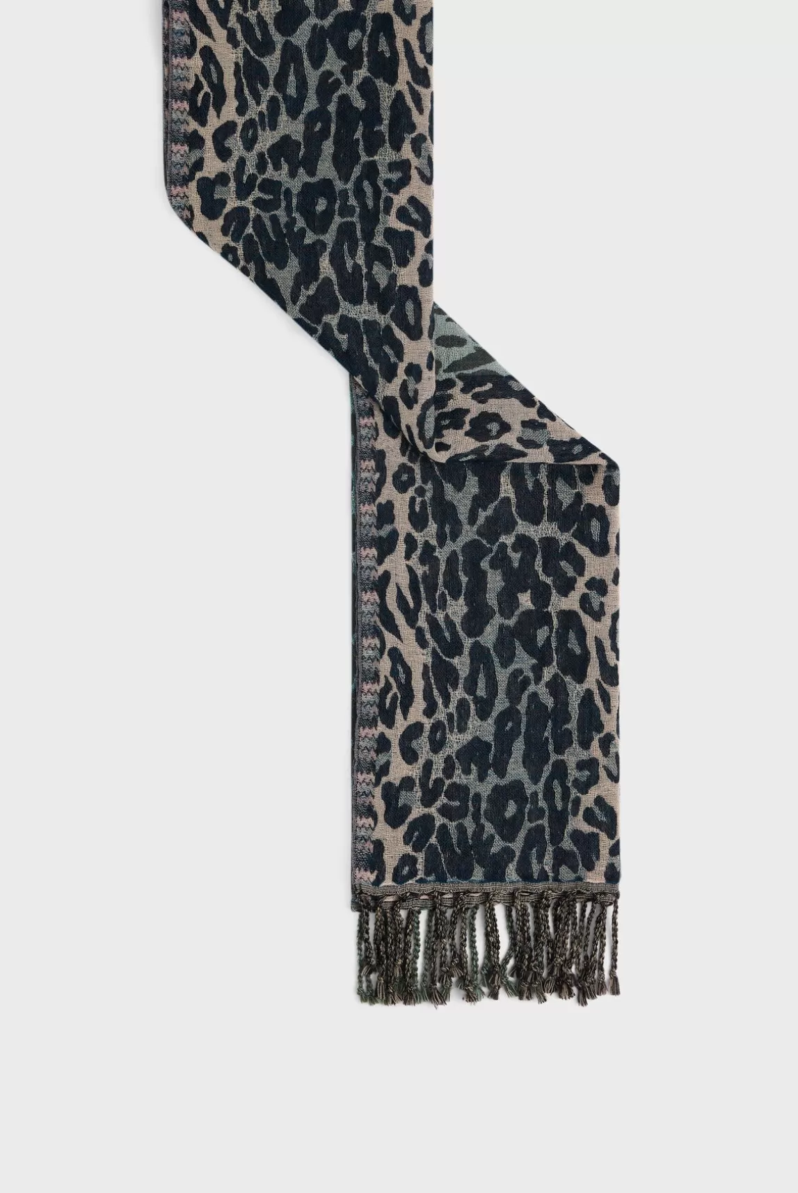 New Gerard Darel Leopard wool scarf - DOLLY Canard