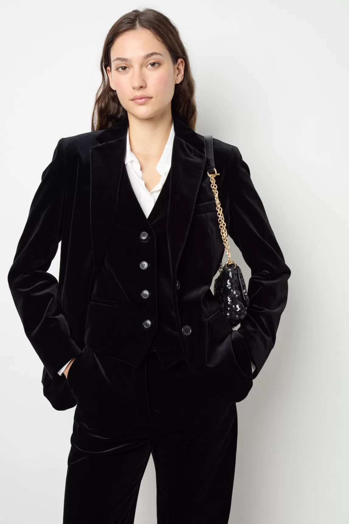 Shop Gerard Darel Velvet straight blazer - MAEVA Noir